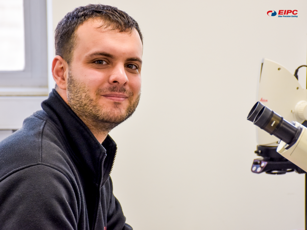 Equipo humano: Louis San Miguel- Técnico de Laboratorio EIPC Research Center